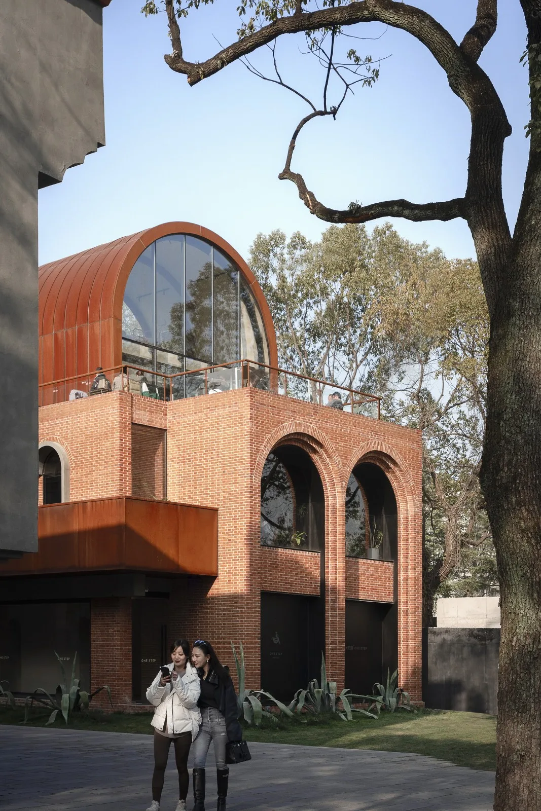 BIM Architecture | 53 ° · EKA Tianwu, Shanghai/Benzhe Architecture