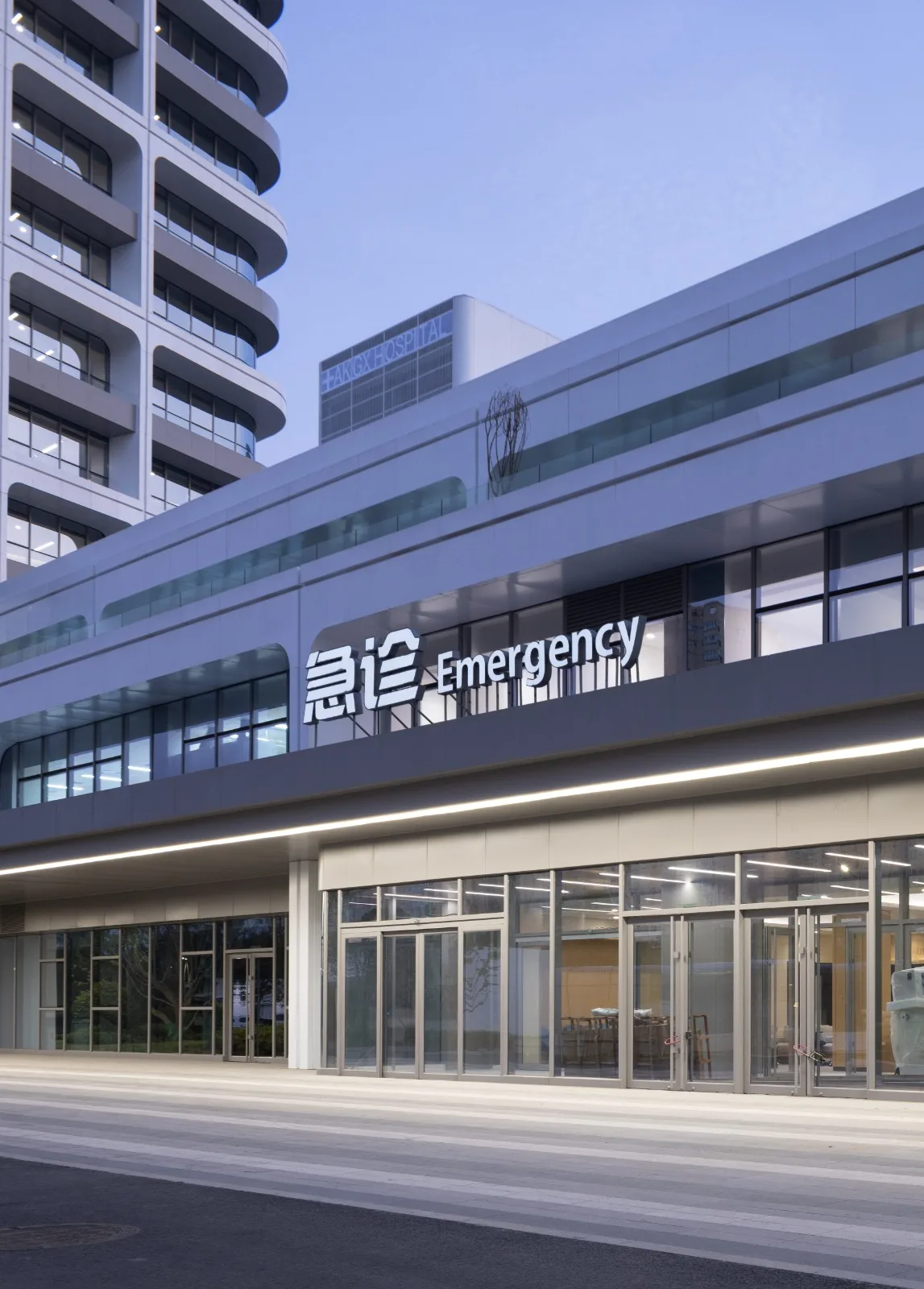 BIM Architecture | Hospital oriented: A Warm White Castle - Ankang High tech Hospital/UUA Architectural Firm
