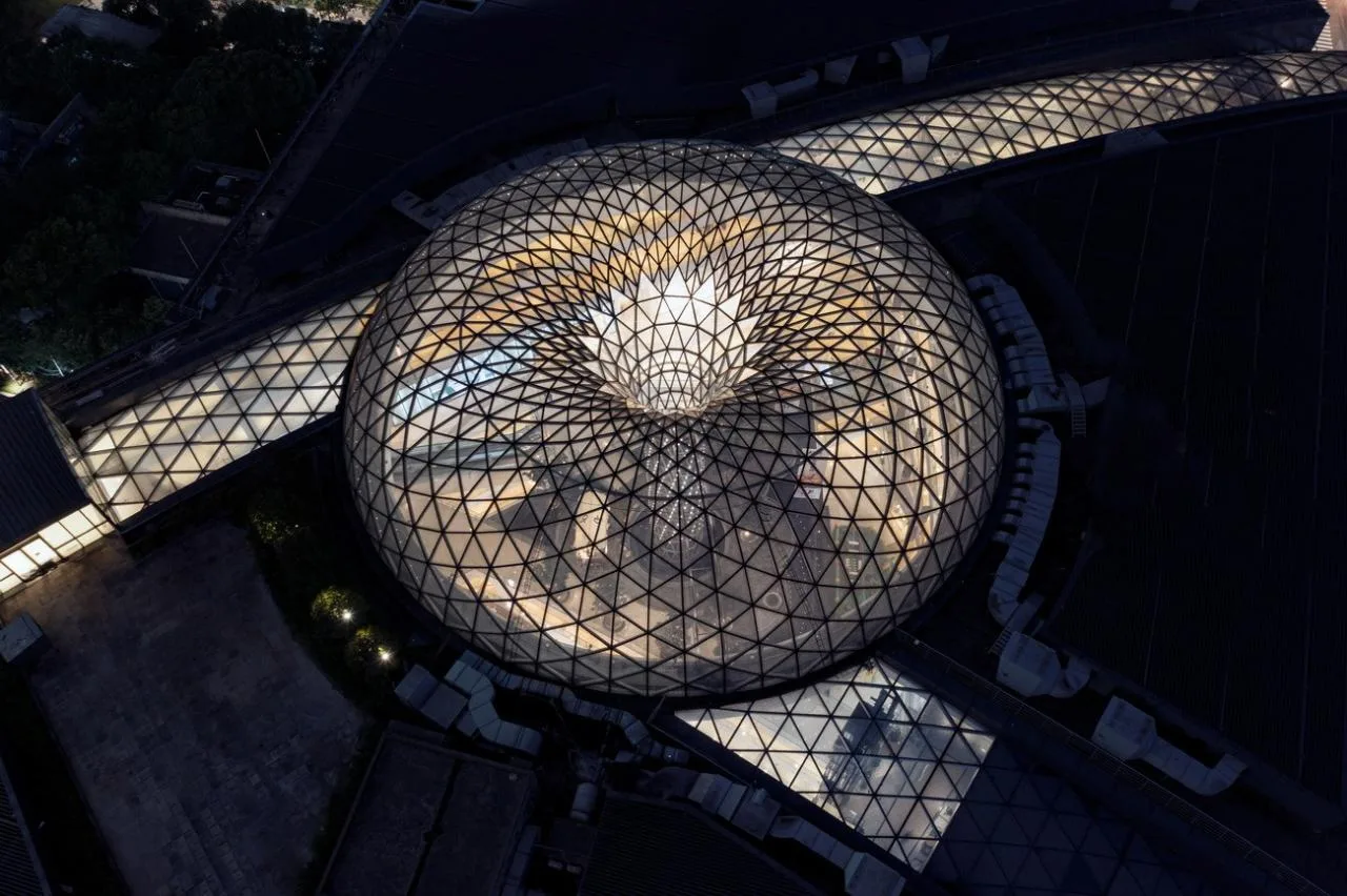 BIM Architecture | Creating a 'Vertical Urban Oasis' in the Center of Shanghai: LuOne Kaide Jingcui Plaza/Safdi Architecture Firm