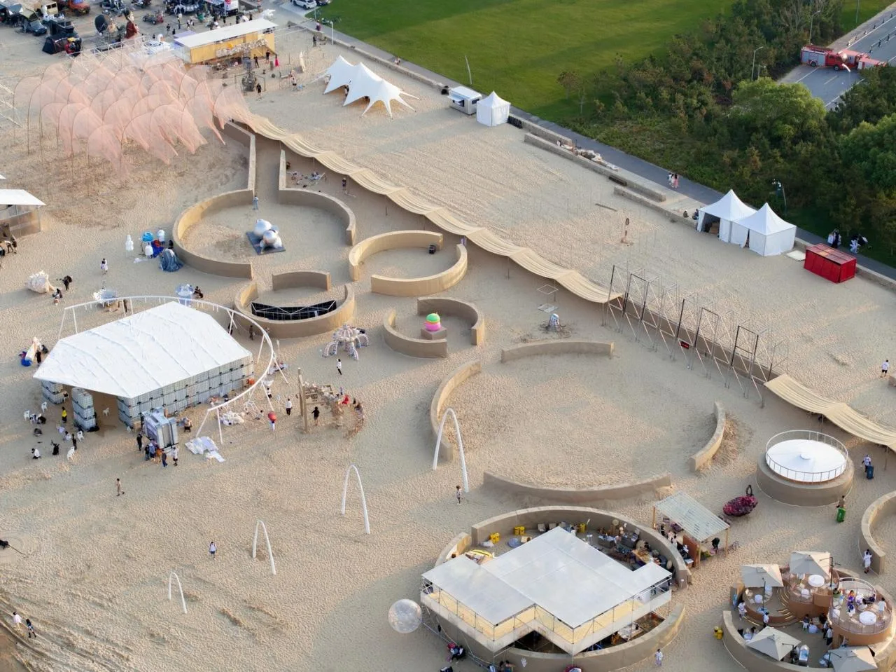 BIM Architecture | Migratory Bird Sand City: New Works of '2024 Anaya Drama Festival' by Ma Yansong