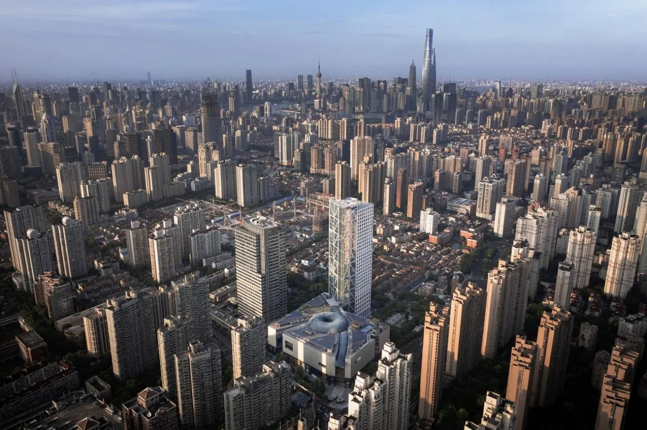 BIM Architecture | Creating a 'Vertical Urban Oasis' in the Center of Shanghai: LuOne Kaide Jingcui Plaza/Safdi Architecture Firm