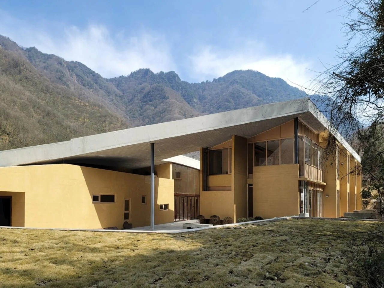 BIM Architecture | Tangjiahe Natural Education Center/Collaborative Architectural Design