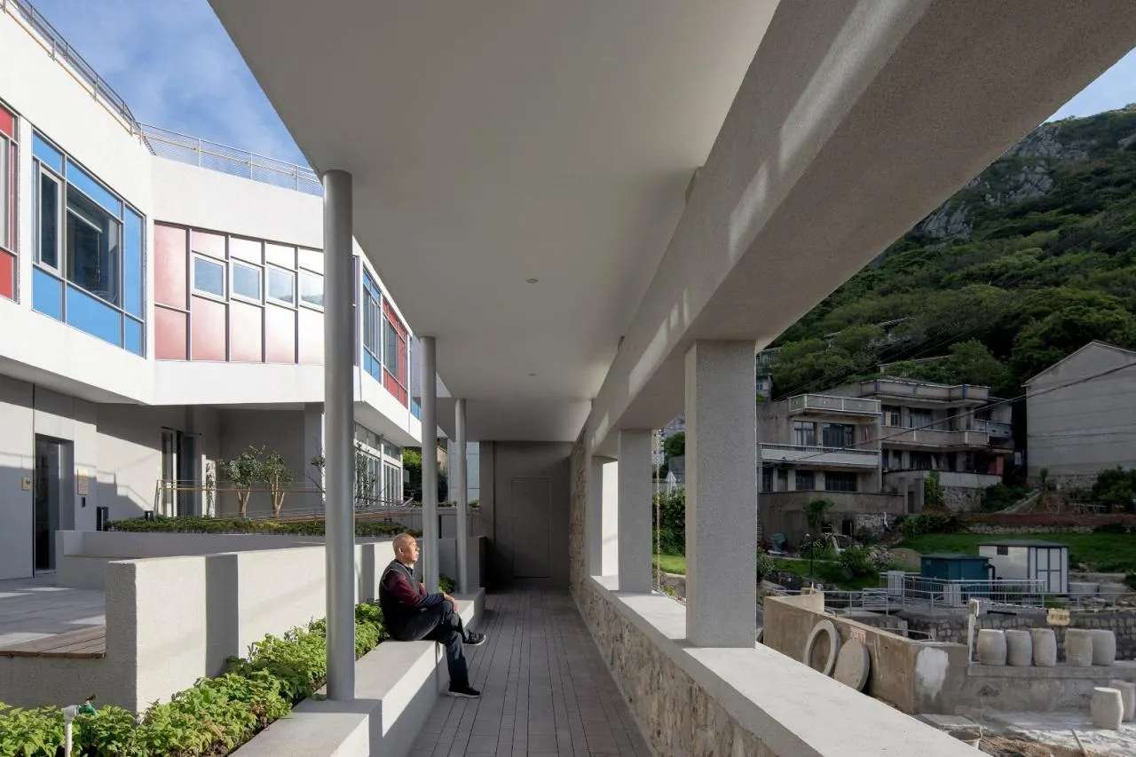 BIM Architecture | Island Floating Boat: Zhoushan Chaishan Island Elderly Care Center/Meng Fanhao Line+Architectural Firm