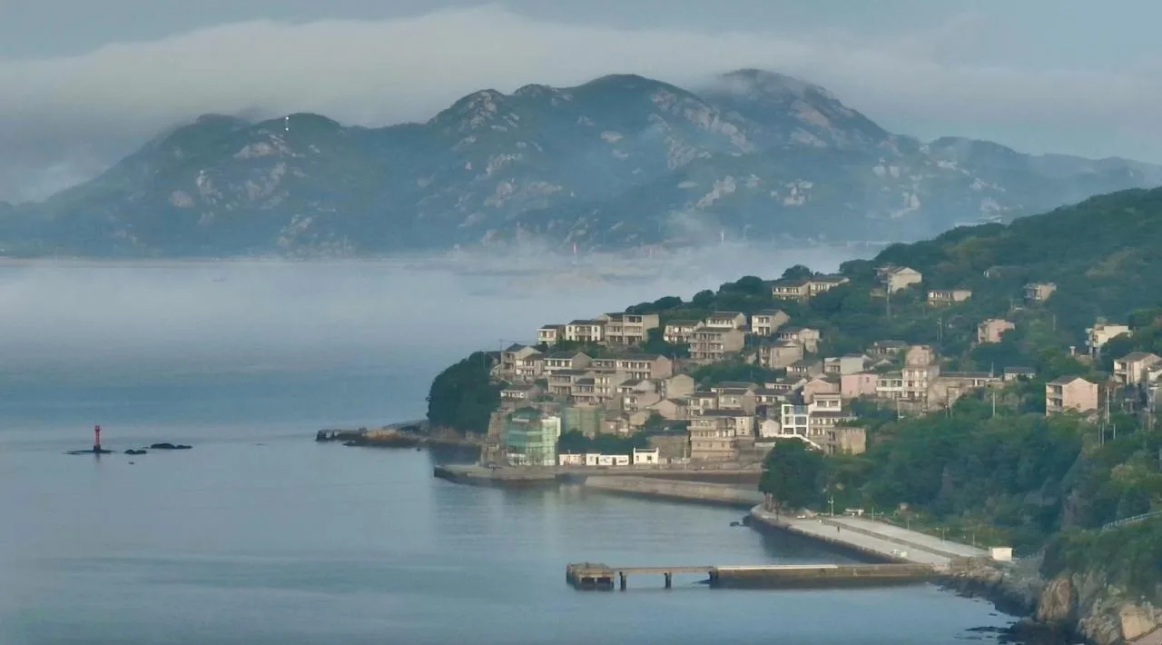 BIM Architecture | Island Floating Boat: Zhoushan Chaishan Island Elderly Care Center/Meng Fanhao Line+Architectural Firm