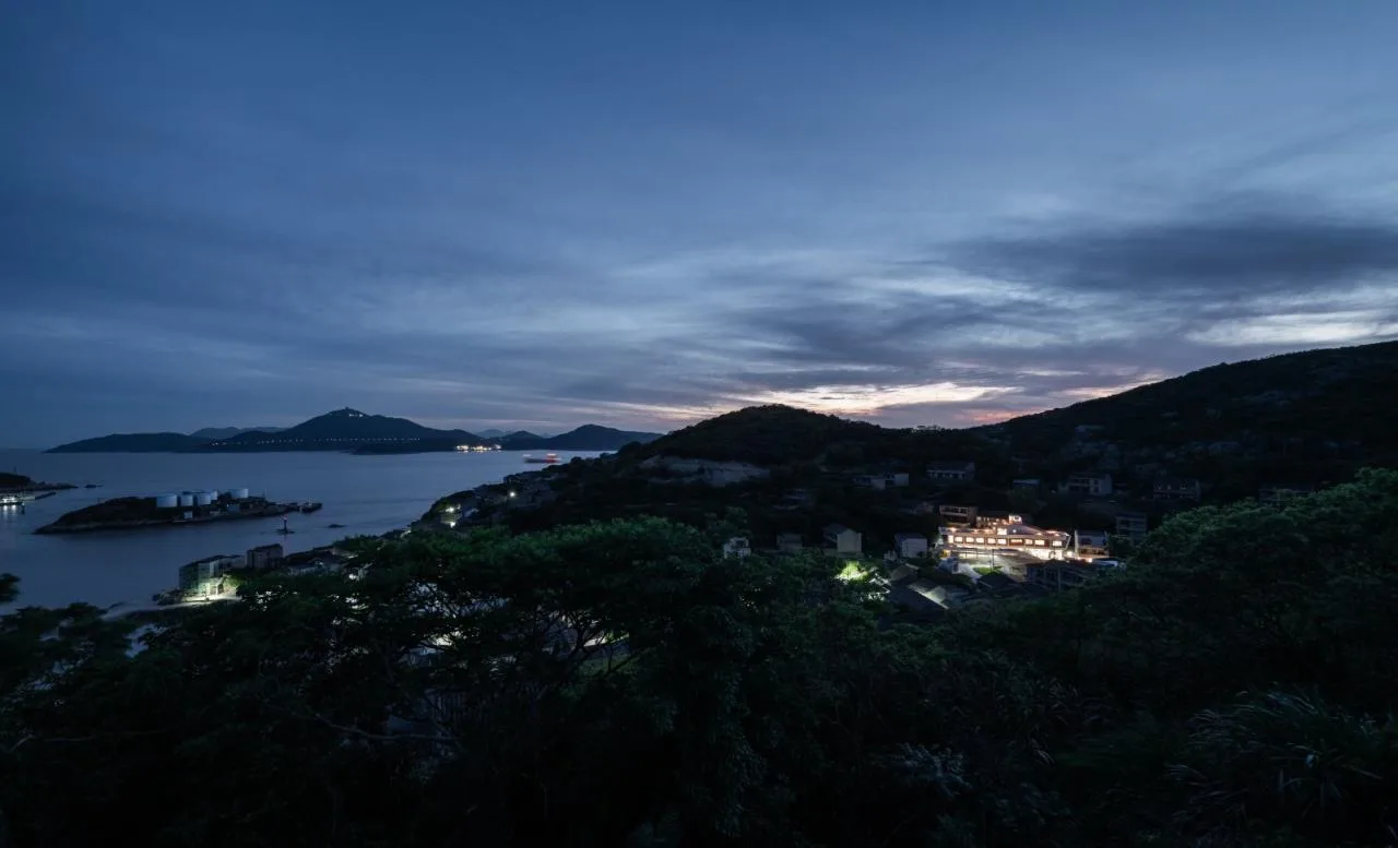 BIM Architecture | Island Floating Boat: Zhoushan Chaishan Island Elderly Care Center/Meng Fanhao Line+Architectural Firm