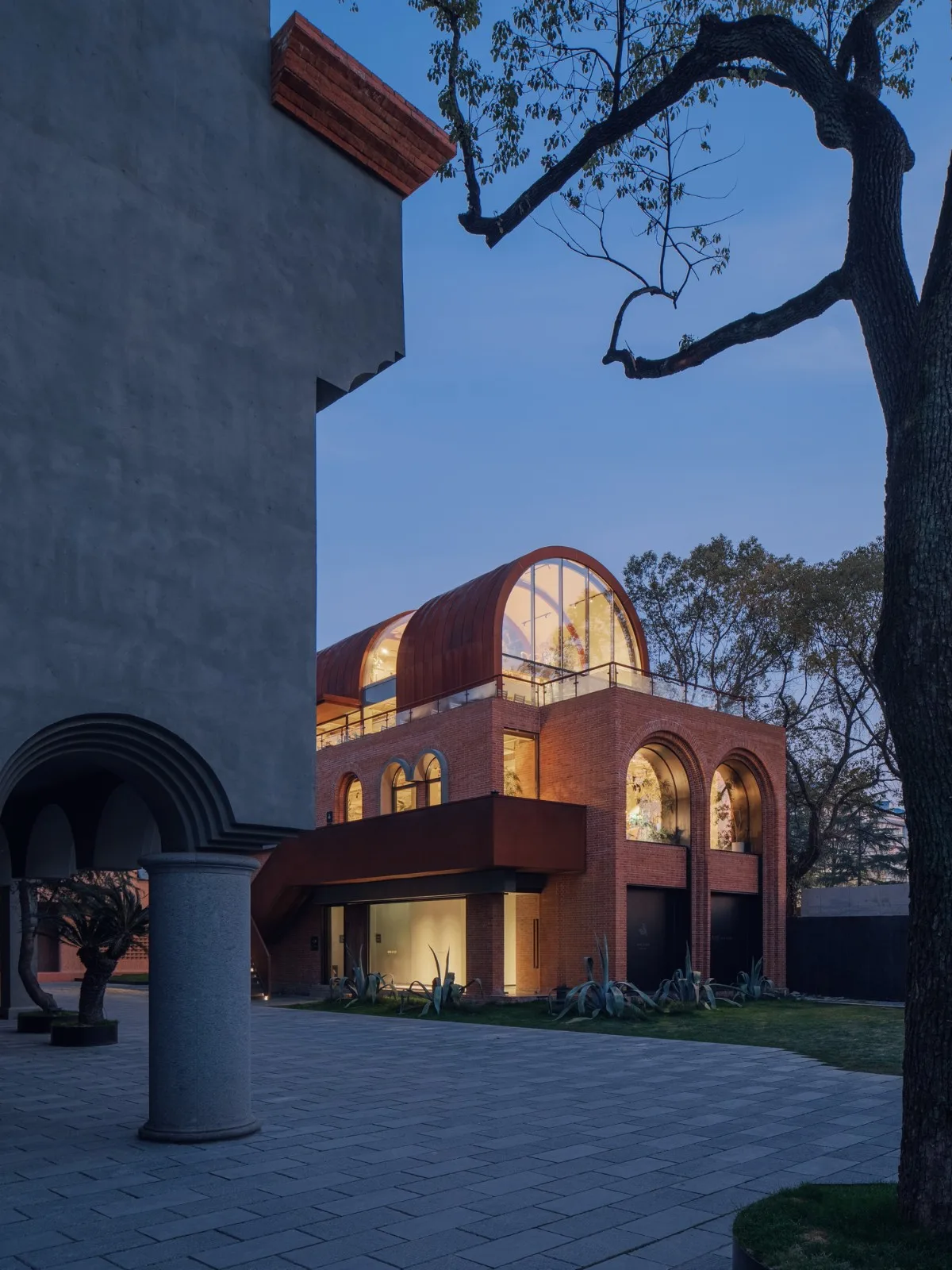 BIM Architecture | 53 ° · EKA Tianwu, Shanghai/Benzhe Architecture