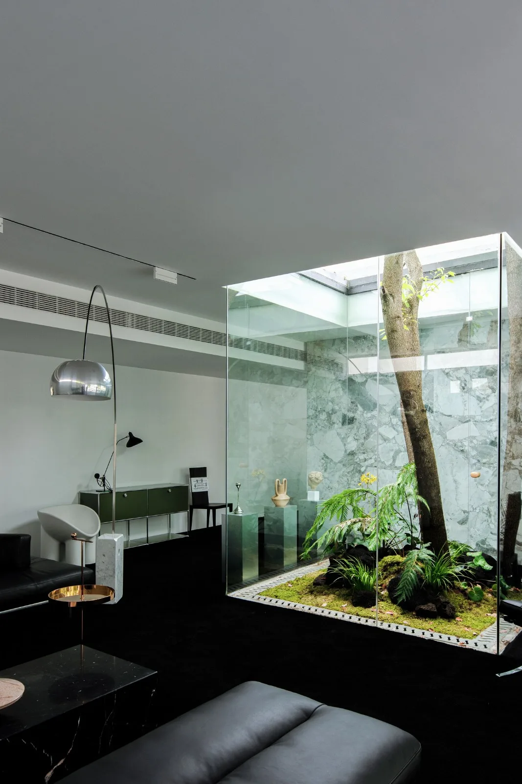 BIM Architecture | Maison Joseph Riverside Flagship Store/Forest Building