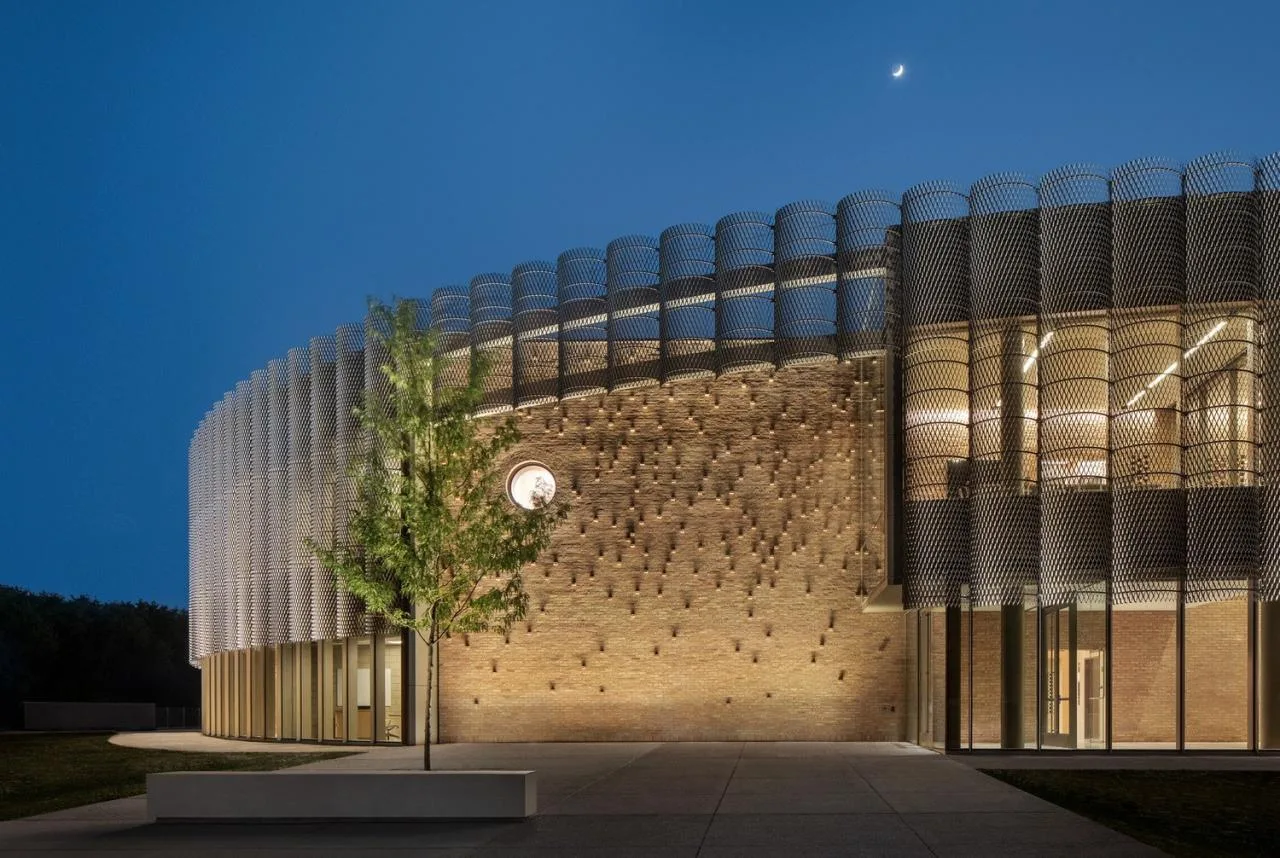 BIM Architecture | Chicago Park Area Headquarters and Gymnasium/John Ronan Architects