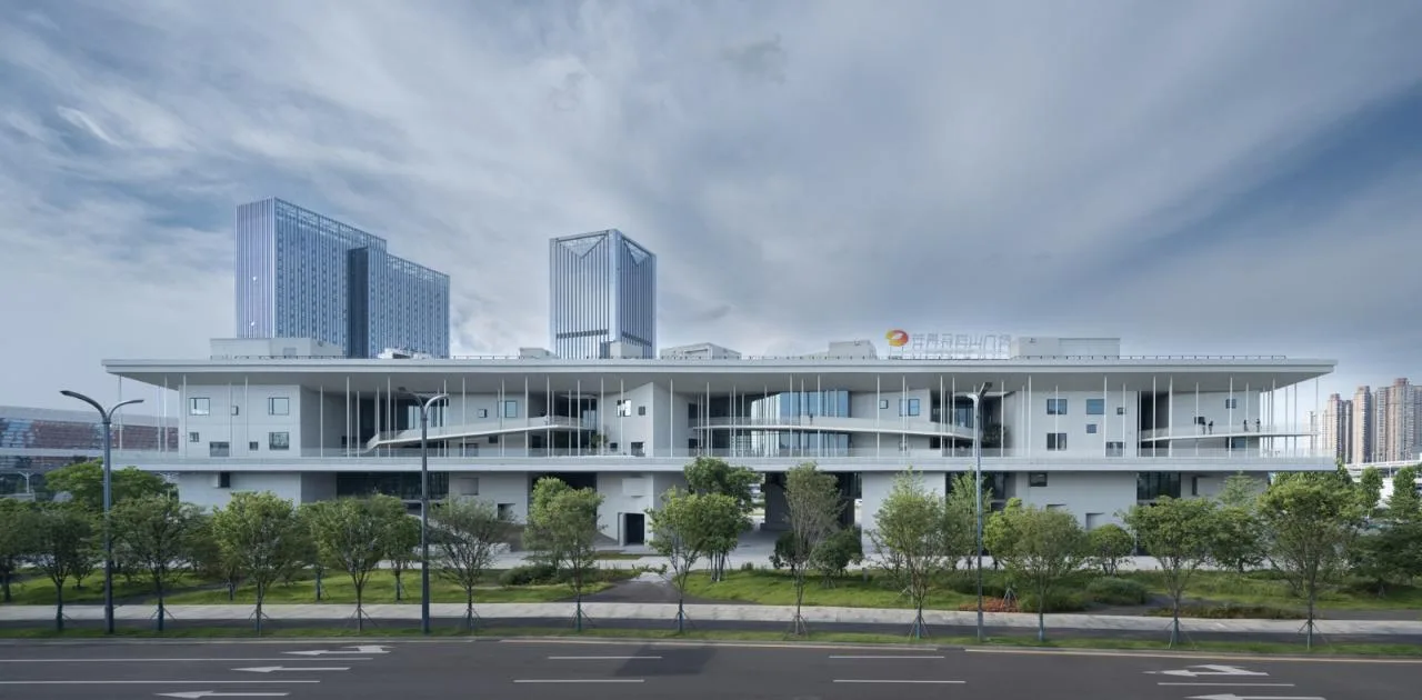 BIM Architecture | Hunan Radio and Television Mango Malanshan Square/Local Studio