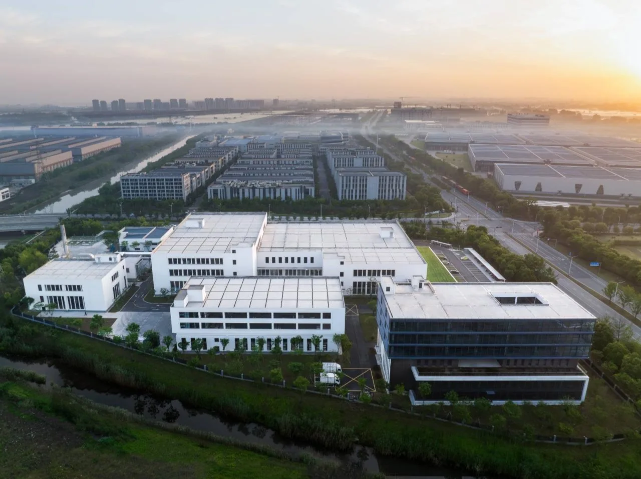 BIM Architecture | Warm Factory in the Context of Art Museums/Tianzige Architecture Firm