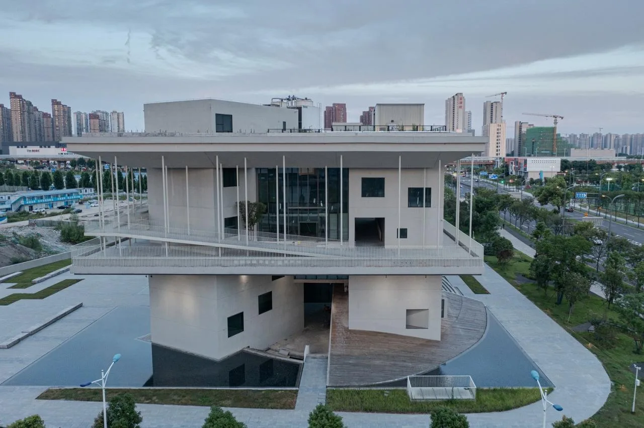 BIM Architecture | Hunan Radio and Television Mango Malanshan Square/Local Studio