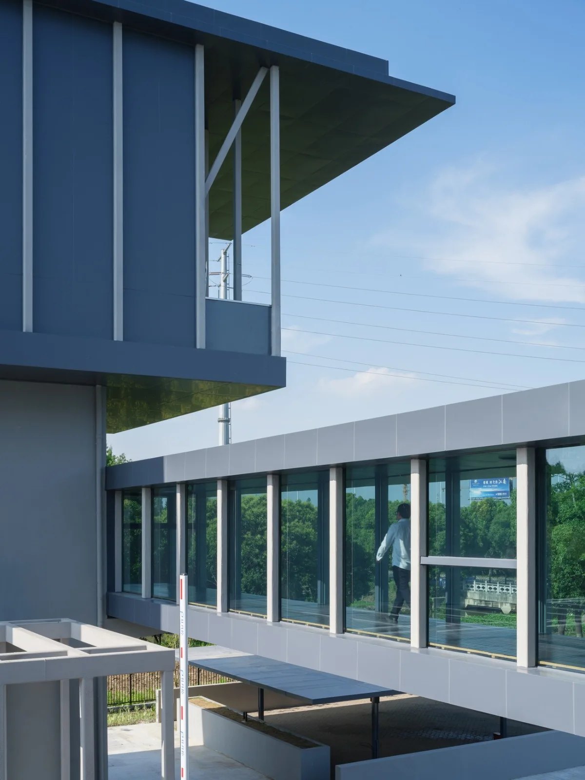BIM Architecture | Kunshan Duke University Bus Terminal/Arkomixing Architectural Design Firm