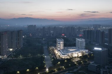 BIM Architecture: Designing Ankang High Tech Hospital – A Warm White Sanctuary by UUA Architectural Firm-BIM WORLD