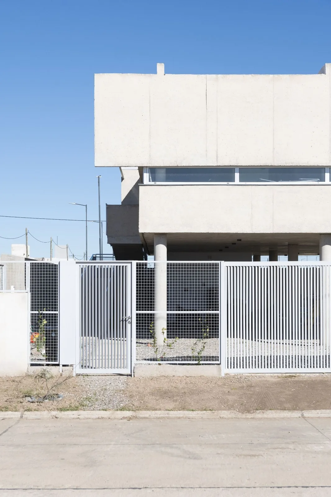 BIM Architecture | Residential Buildings Between Columns/Esteras Perrote