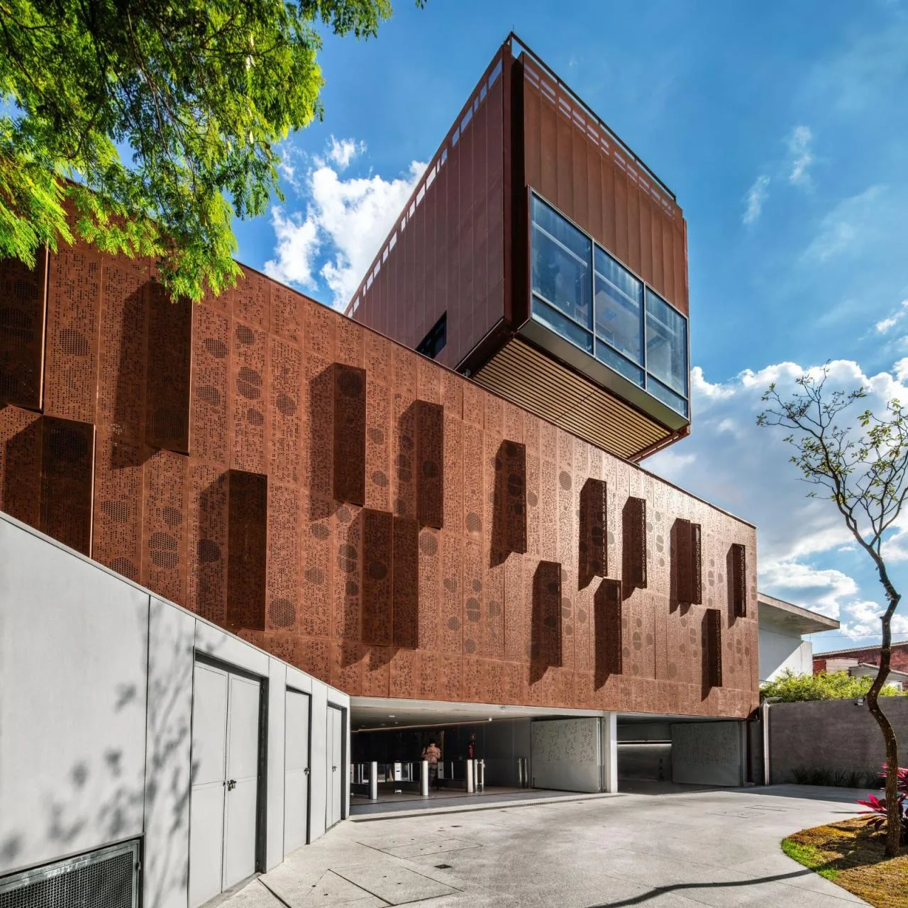 BIM Architecture | Rudolf Steiner University/Biselli Katchborian Arquitetos