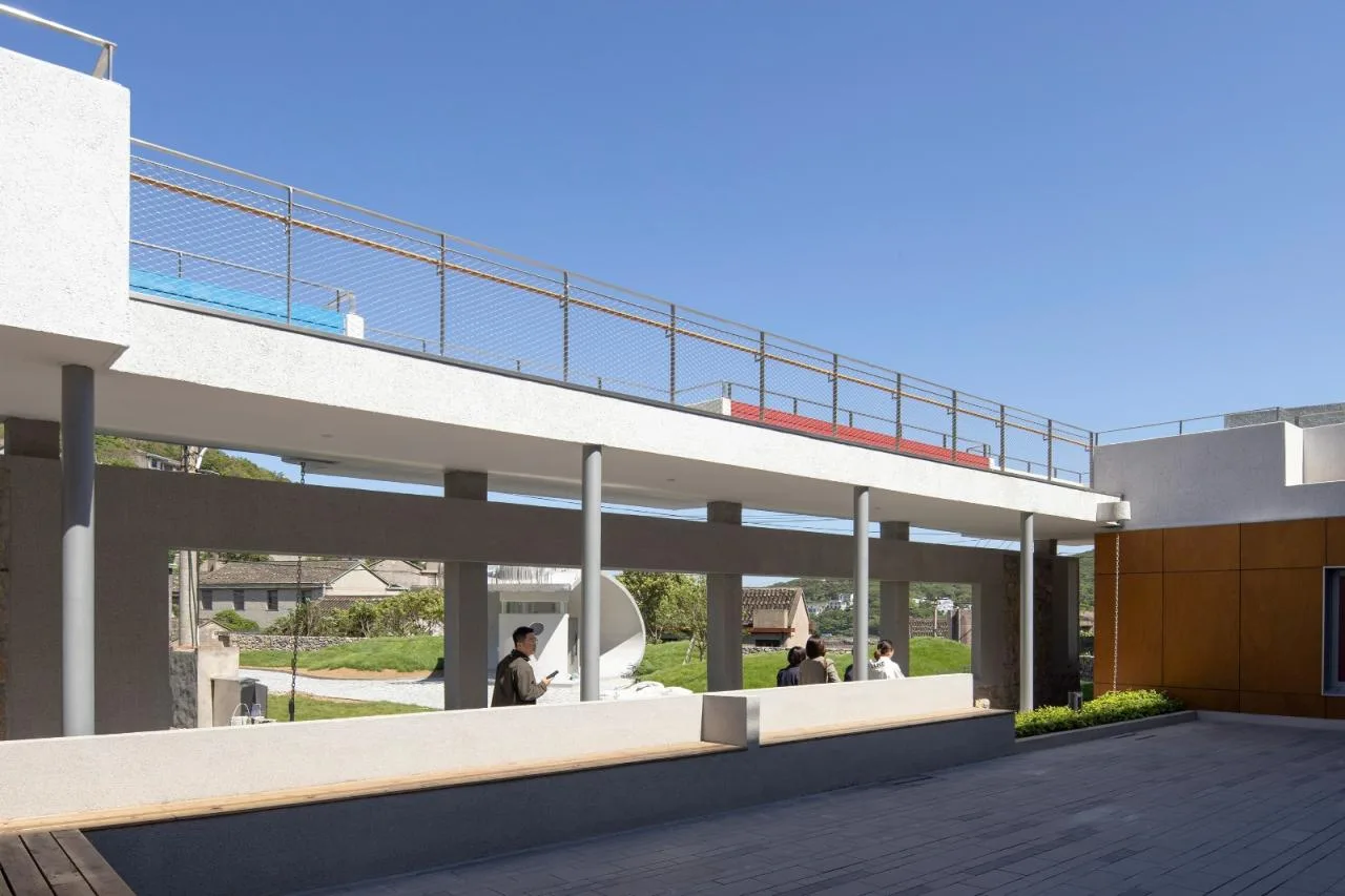 BIM Architecture | Island Floating Boat: Zhoushan Chaishan Island Elderly Care Center/Meng Fanhao Line+Architectural Firm