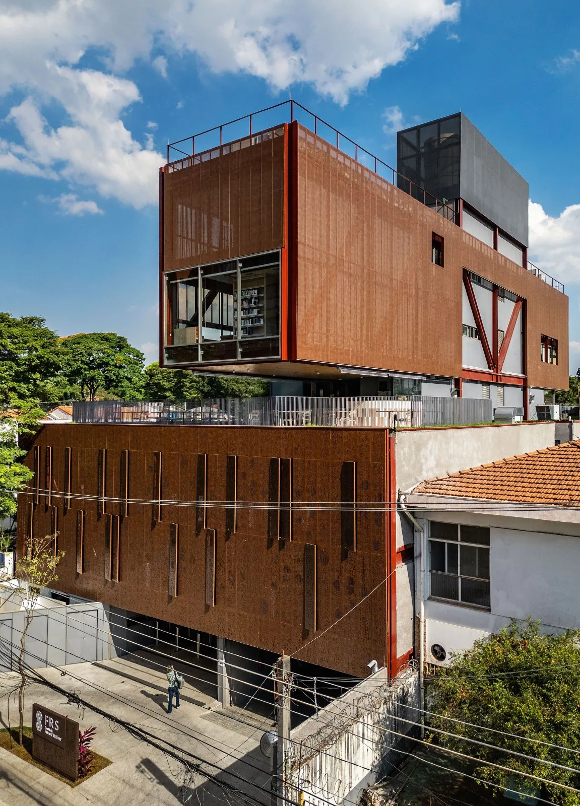 BIM Architecture | Rudolf Steiner University/Biselli Katchborian Arquitetos