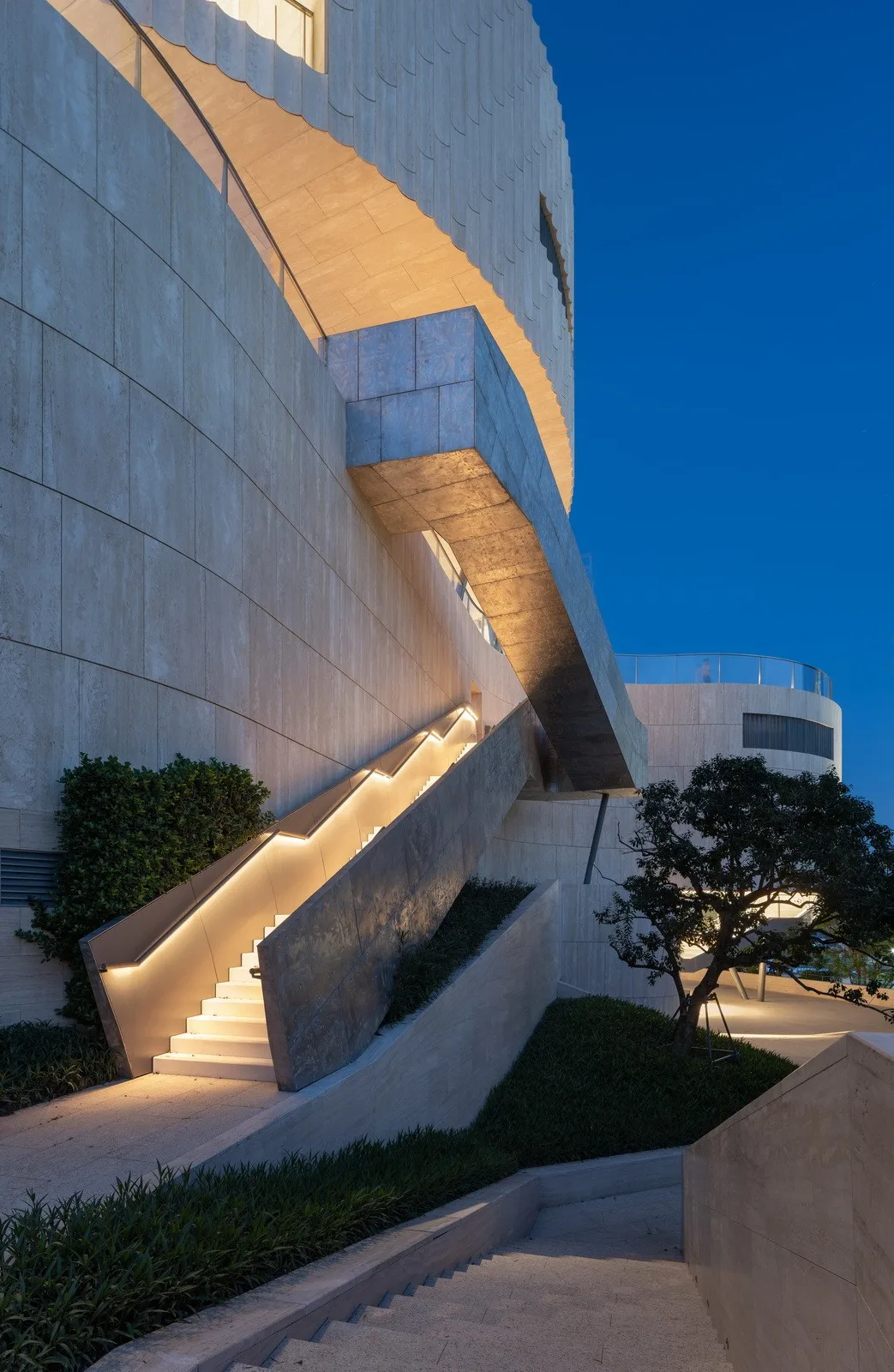 BIM Architecture | China Merchants Historical Museum and Microwave Mountain Park/Urban Practice