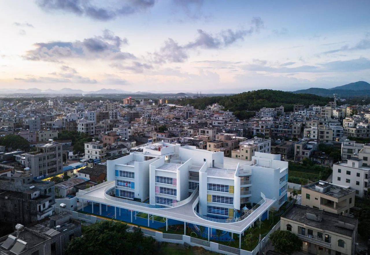 BIM Architecture | Shucun Kindergarten in Shaba Town, Yangxi County/Architectural Design and Research Institute of South China University of Technology