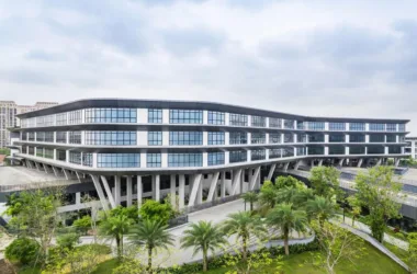 BIM Architecture at Peking University Affiliated High School Haikou Campus by Crossboundaries-BIM WORLD
