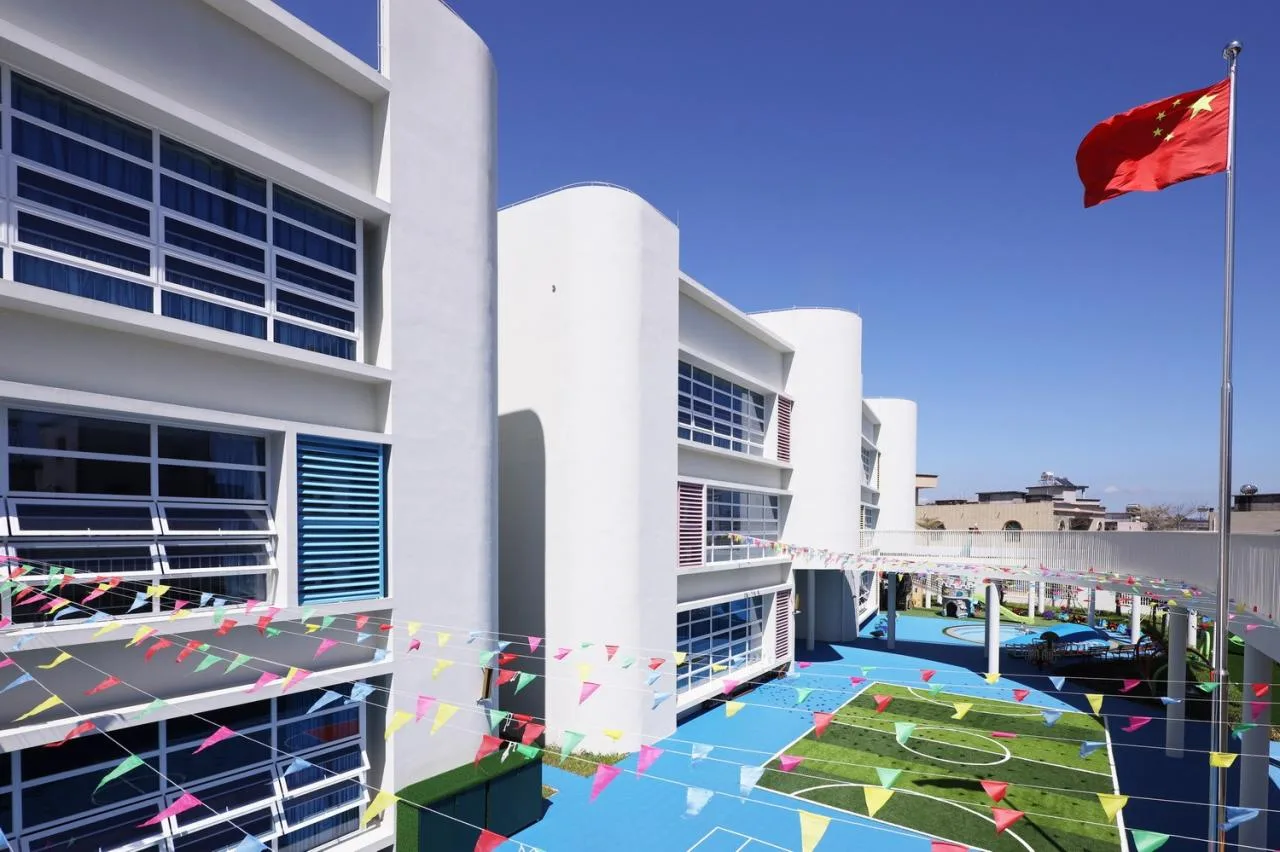 BIM Architecture | Shucun Kindergarten in Shaba Town, Yangxi County/Architectural Design and Research Institute of South China University of Technology