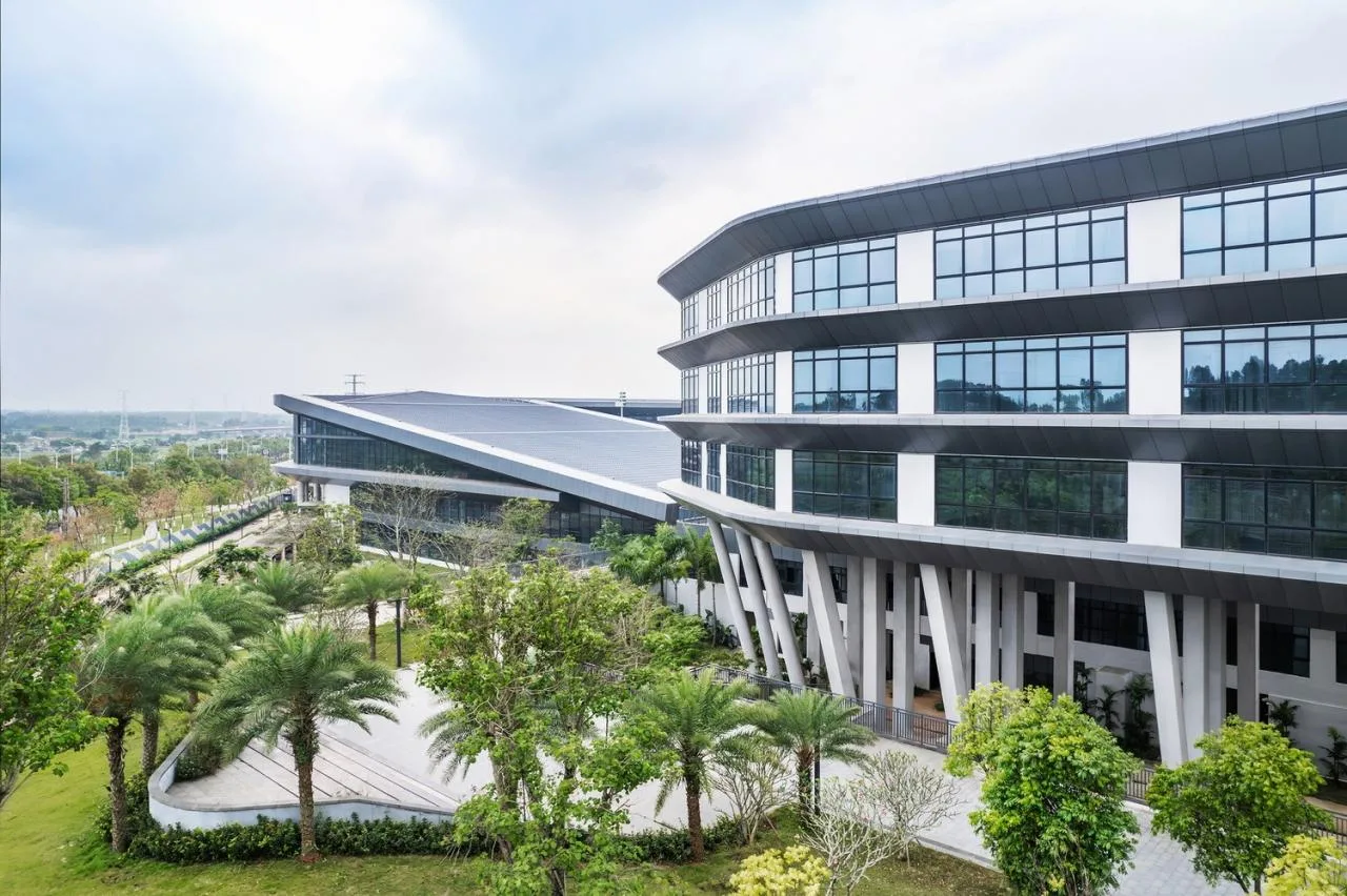 BIM Architecture | Peking University Affiliated High School Haikou School/Crossboundaries