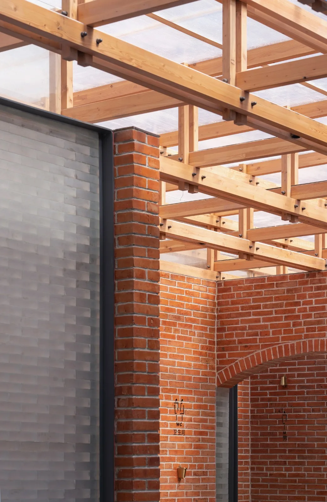 BIM Architecture | Liuba Old Street Red Brick Public Toilet/Jianlin Architectural Design Firm