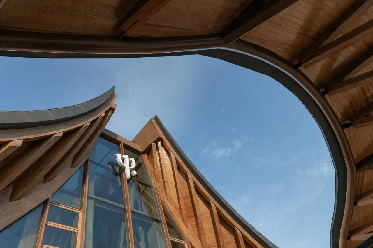 BIM Architecture | "Dragon Ridge" - Mediterranean Black Dragon Beach Resort Hotel/AIM Architecture