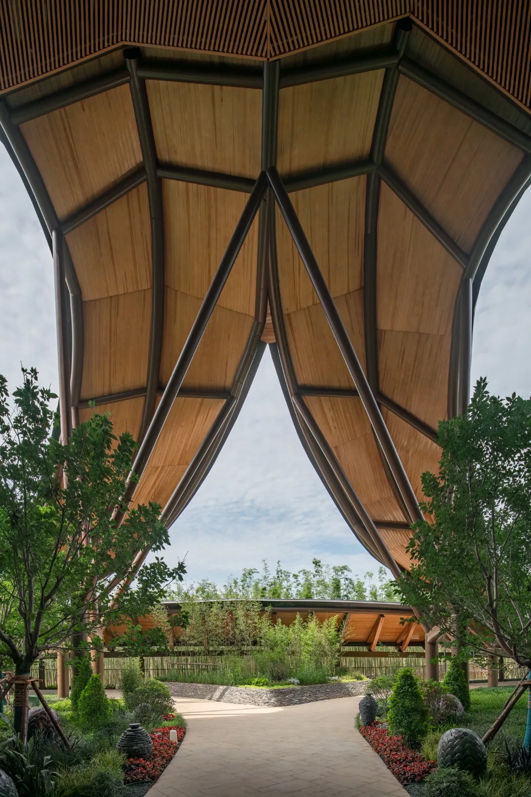 BIM Architecture | "Dragon Ridge" - Mediterranean Black Dragon Beach Resort Hotel/AIM Architecture
