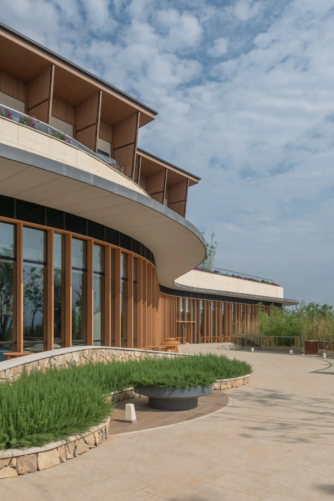 BIM Architecture | "Dragon Ridge" - Mediterranean Black Dragon Beach Resort Hotel/AIM Architecture