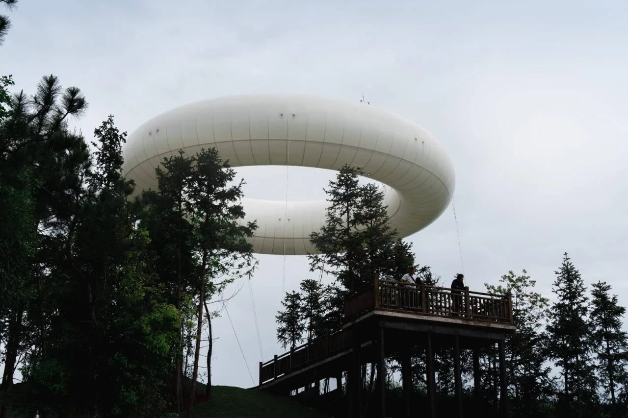 BIM Architecture | From Heaven to Earth: Penetrating through Clouds and Weaving into Wooden Tunnels from Underneath Rocks and Shells; Tengyun Meteorological Environment/Zhu Peidong Line+Architectural Firm