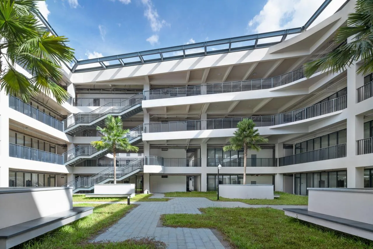BIM Architecture | Peking University Affiliated High School Haikou School/Crossboundaries