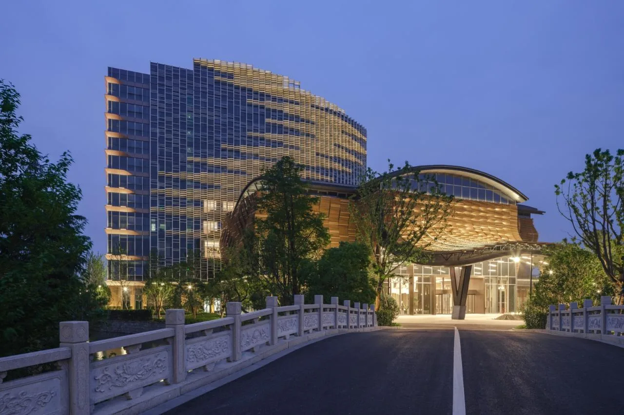 BIM Architecture | Exterior Design of Wuzhen DiShang Hotel/Shanghai Linear Architectural Design Firm
