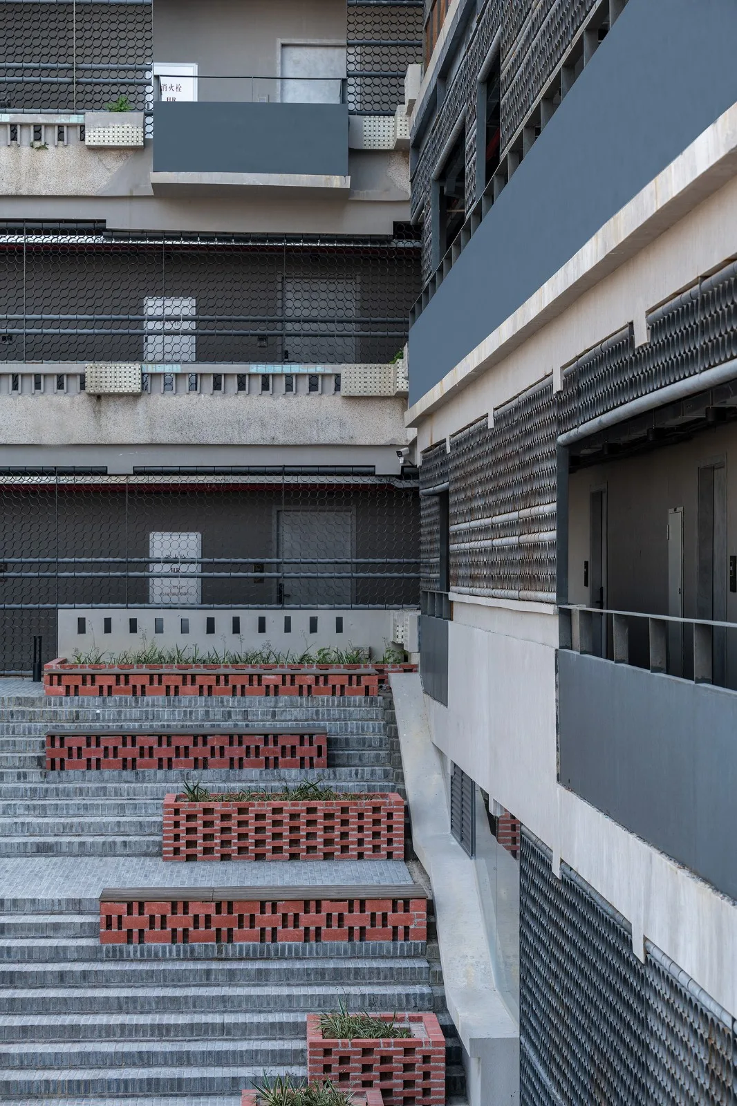 BIM Architecture | Renovation, Addition, and Expansion, Jiangmen Rural Revitalization Training Center/South China University of Technology Architectural Design and Research Institute