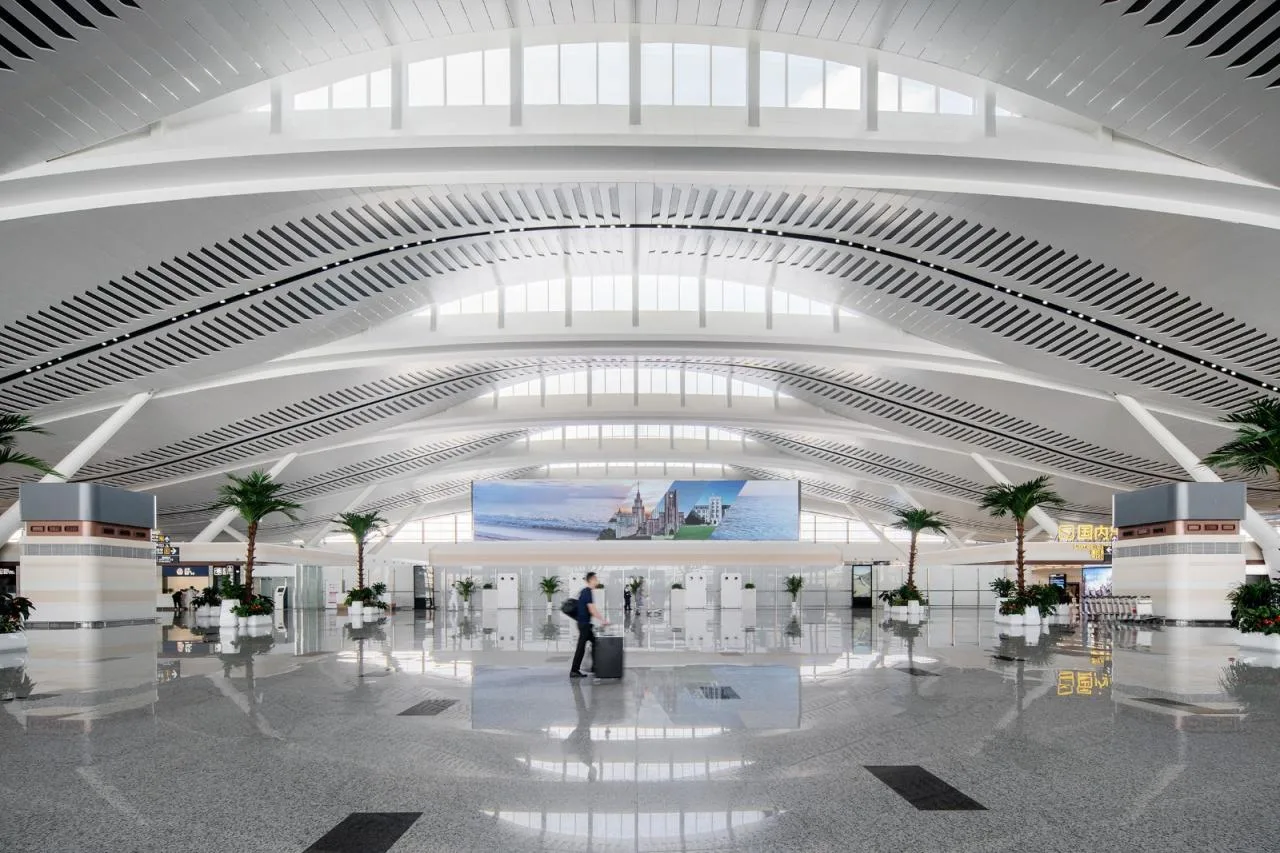 BIM Architecture | Yantai Penglai International Airport Phase II/China Southwest Architectural Design and Research Institute Co., Ltd
