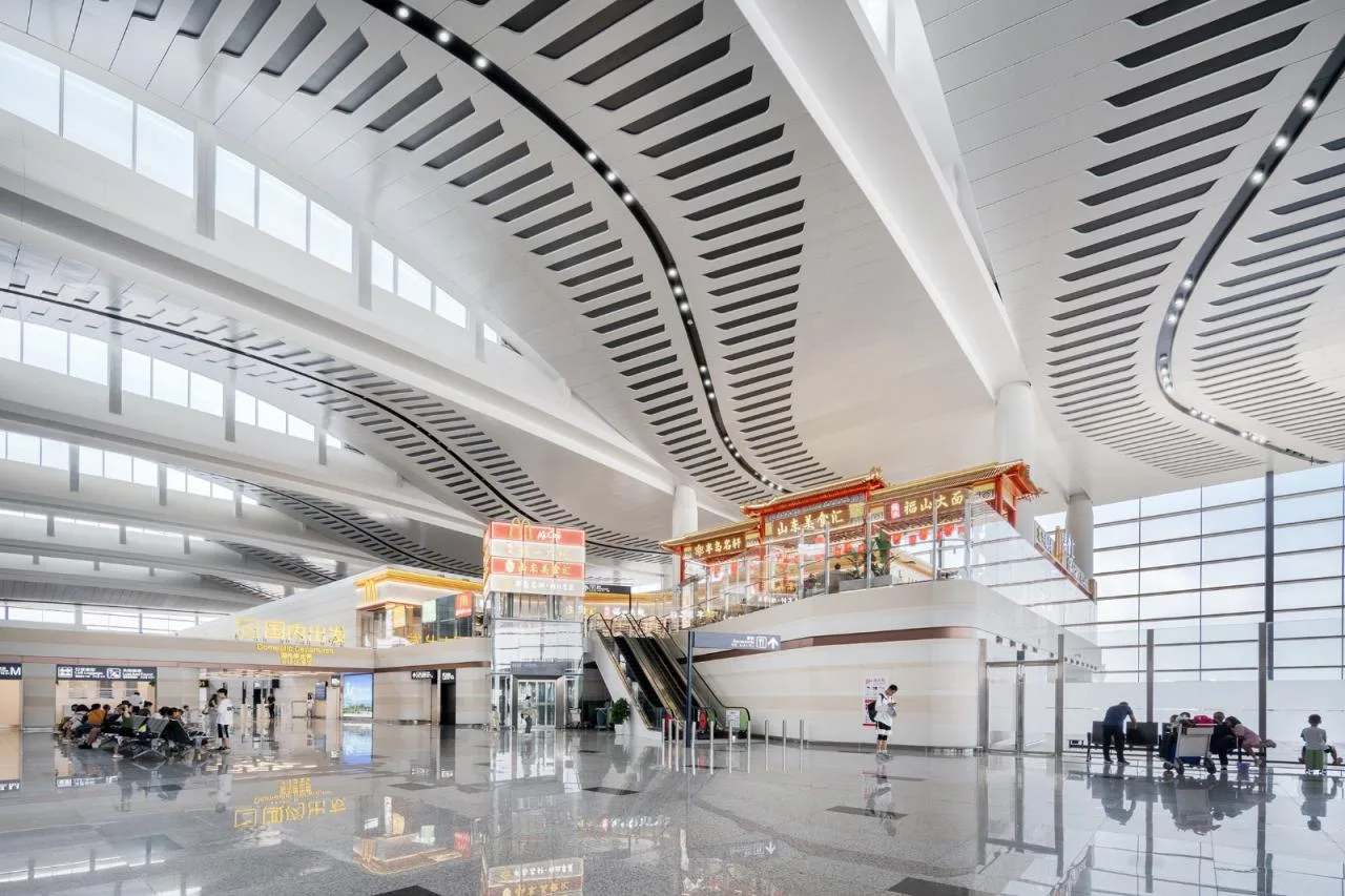 BIM Architecture | Yantai Penglai International Airport Phase II/China Southwest Architectural Design and Research Institute Co., Ltd
