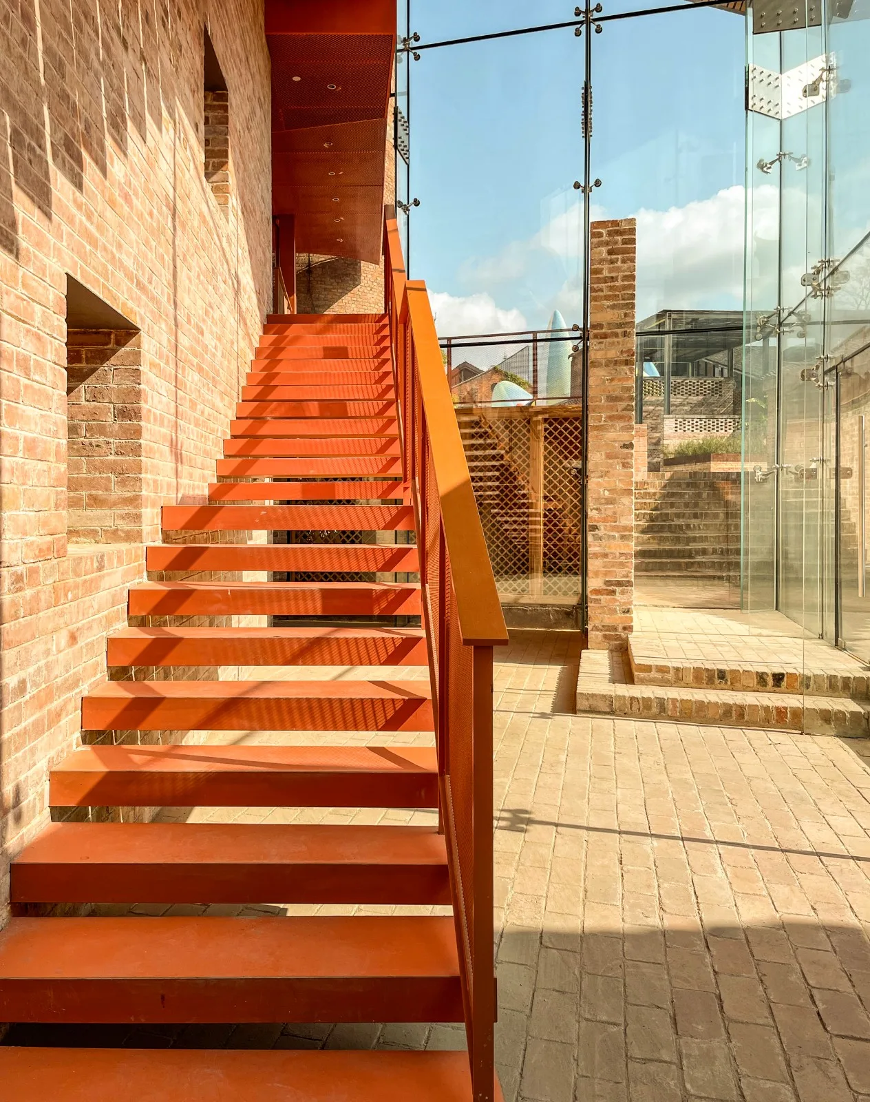 BIM Architecture | Cigarette Insertion Institute/Liu Kecheng Design Studio+Zhongjian Architecture
