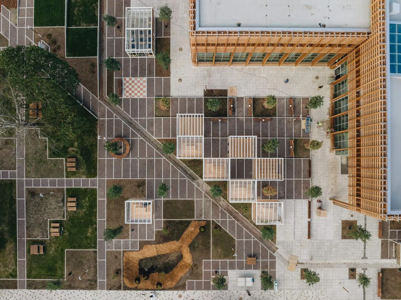BIM Architecture | Pergolina National High School/Arhitekt Must