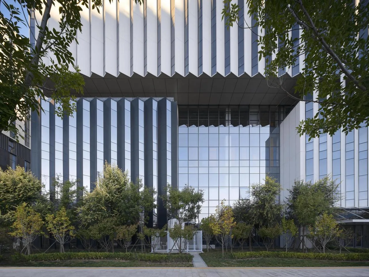BIM Architecture | Beijing Yizhuang Cell Therapy R&D Pilot Base/Beijing Industrial Design and Research Institute