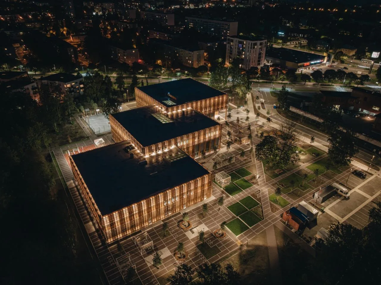 BIM Architecture | Pergolina National High School/Arhitekt Must