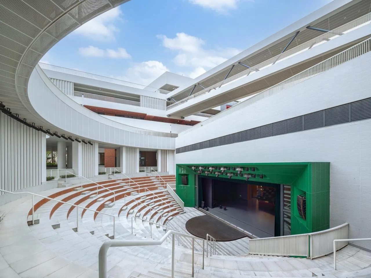 BIM Architecture | Lehuo Academy: Shanghai Qingpu Lansheng School/Shanghai Huadu Architectural Planning and Design Co., Ltd