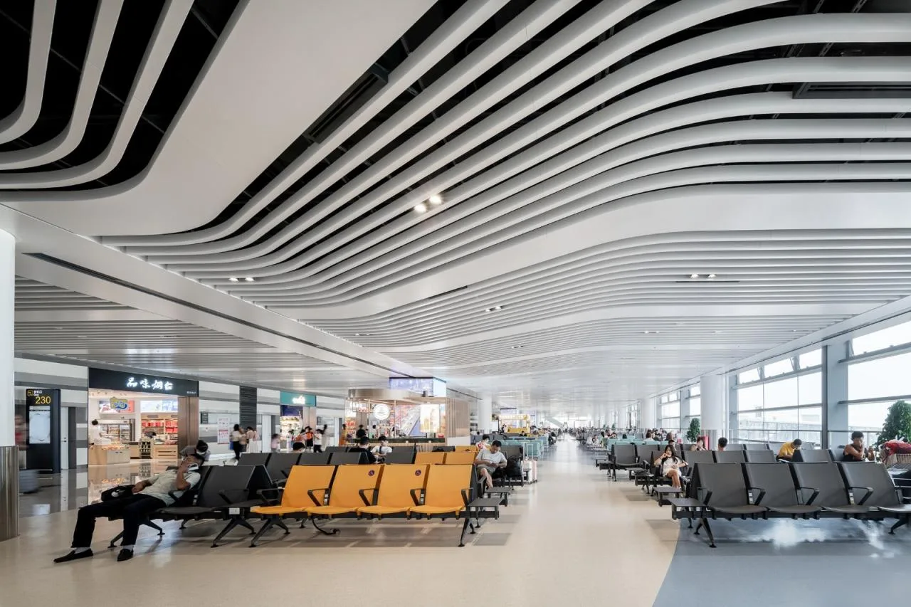 BIM Architecture | Yantai Penglai International Airport Phase II/China Southwest Architectural Design and Research Institute Co., Ltd