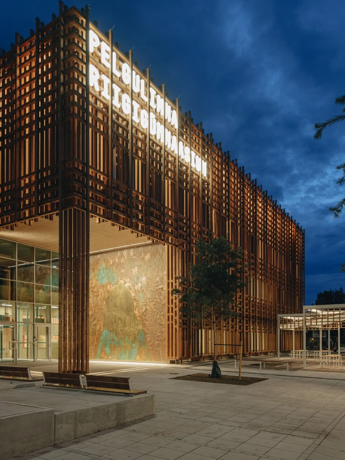 BIM Architecture | Pergolina National High School/Arhitekt Must