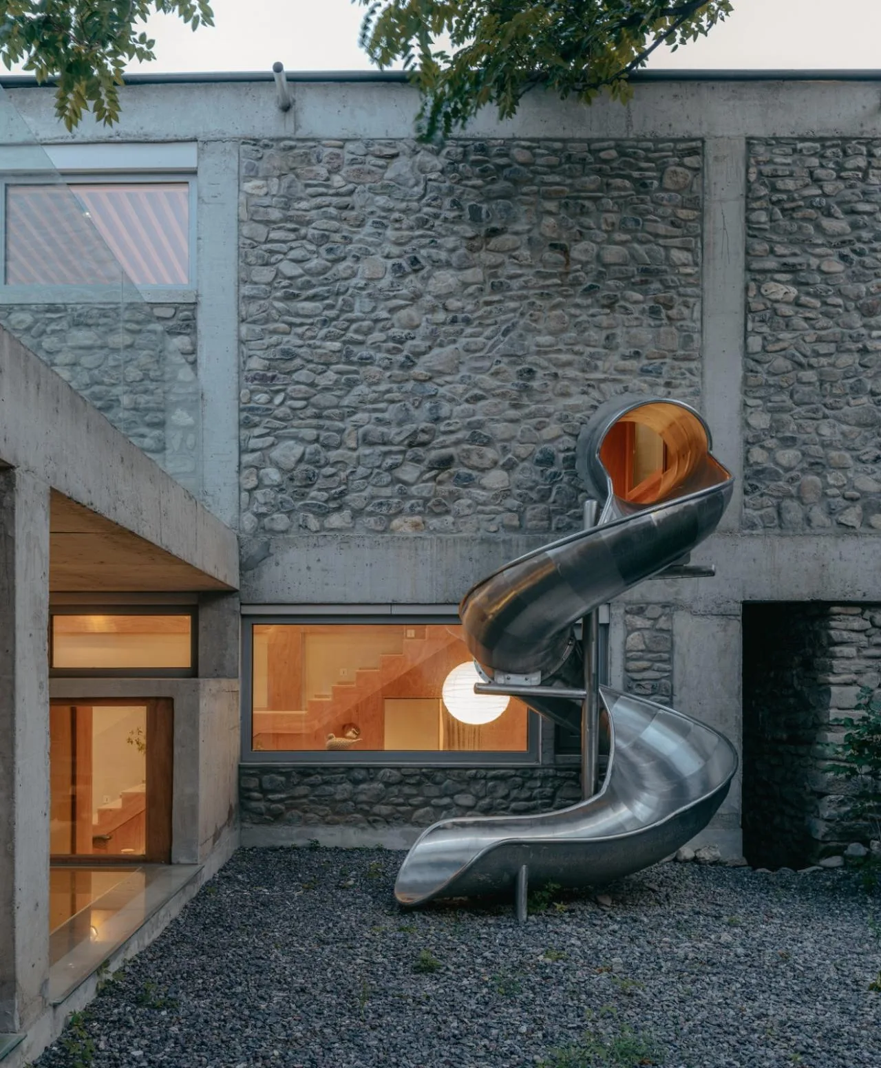 BIM Architecture | Wasteland Park, Bluff and Giant Hot Pot/Inspection Society Office