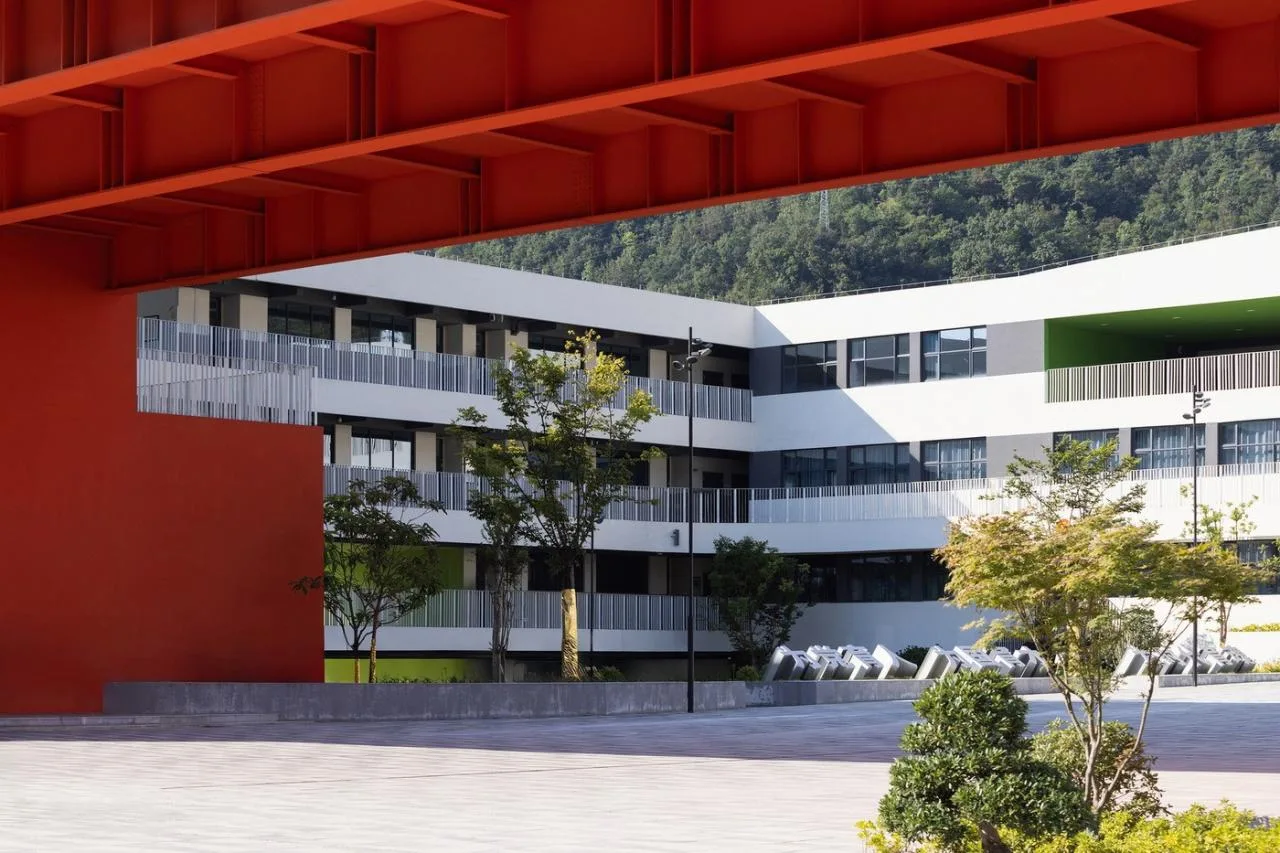 BIM Architecture | Nanshan Wufutang Senior High School/Lowercase Architecture