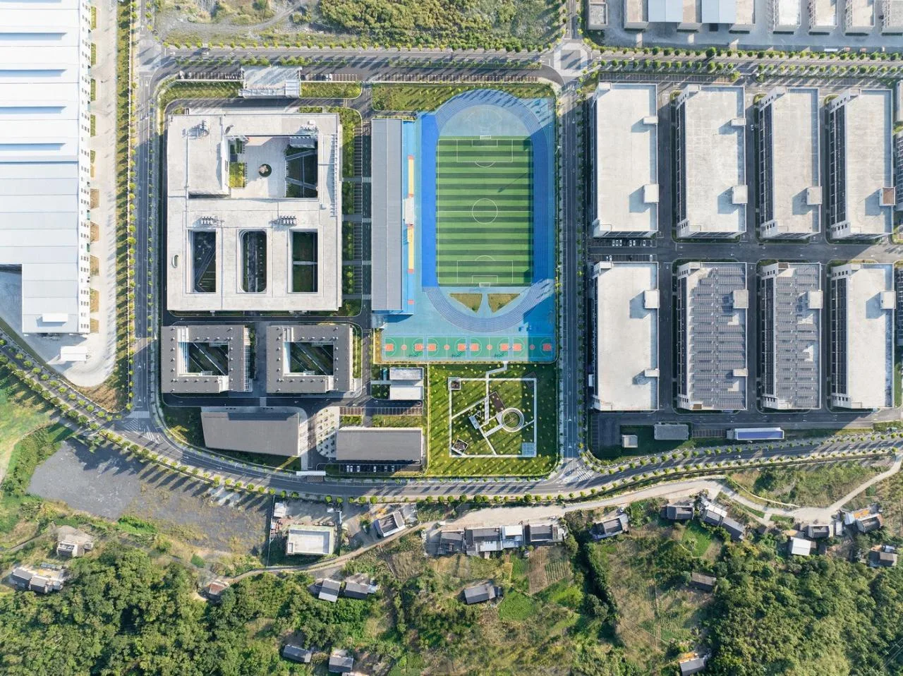BIM Architecture | Nanshan Wufutang Senior High School/Lowercase Architecture