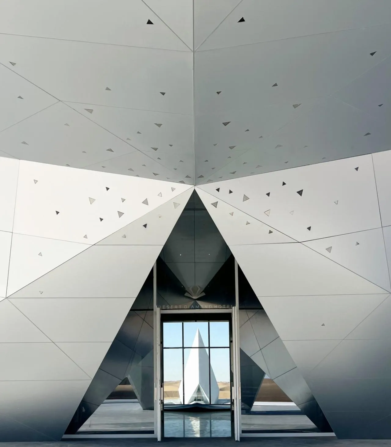 BIM Architecture | Zhongwei Desert Diamond Hotel/Shuishi Design - Mikawa Studio