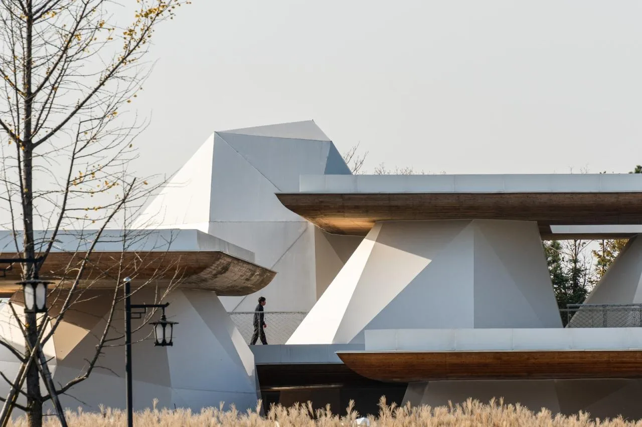 BIM Architecture | Encountering in the Mountains: Yunfeng Twelve in Xiayanbei Scenic Area/Zhu Peidong Line+Architecture Firm