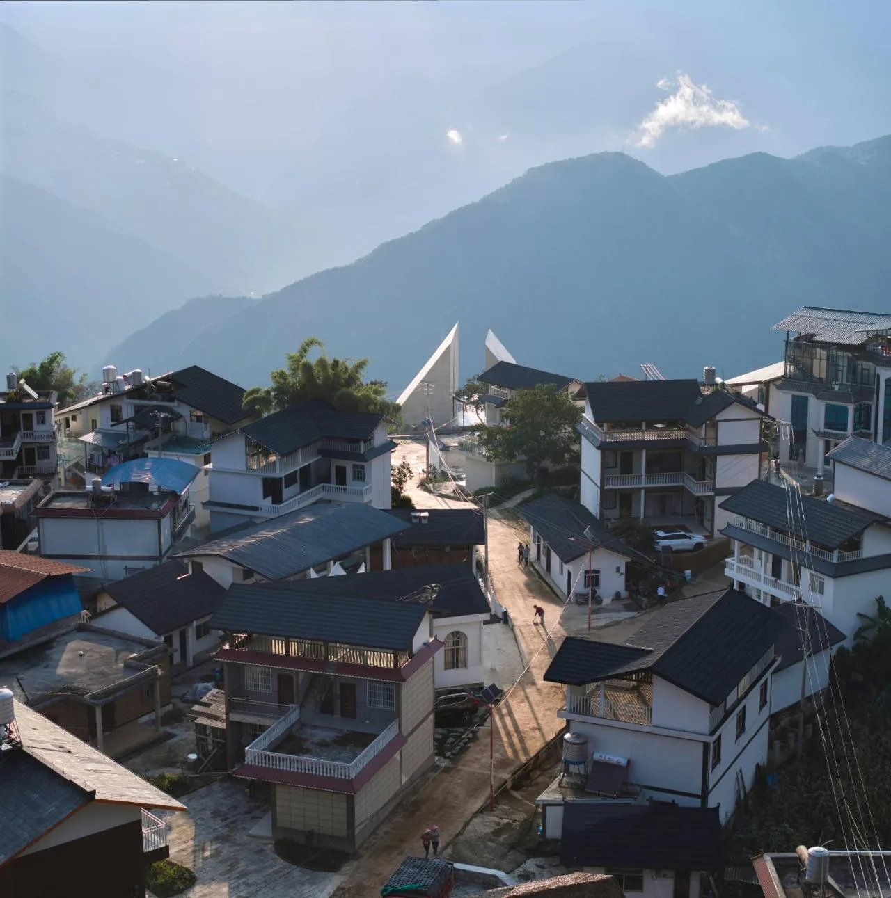 BIM Architecture | Nujiang Grand Canyon Pioneer Bookstore/Trail · Architectural Firm (TAO)