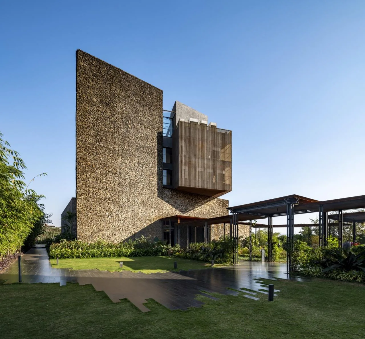 BIM Architecture | Redison Resort&Spa/Malik Architecture